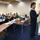 Jonge docent is dupe van hoge werkdruk in hoger onderwijs