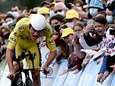 Van der Poel verbaast vriend en vijand en behoudt gele trui, Pogacar haalt uit
