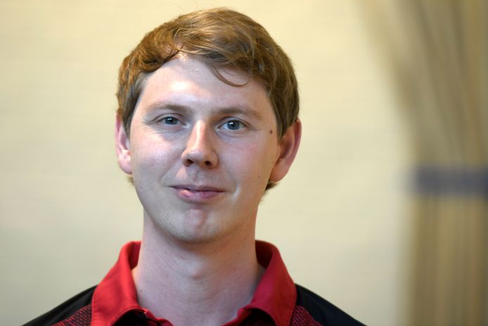 Steven Gies kende evenals zijn ploeggenoten van Entac een prima dag, getuige de 10-0 zege tegen Stede Broec.