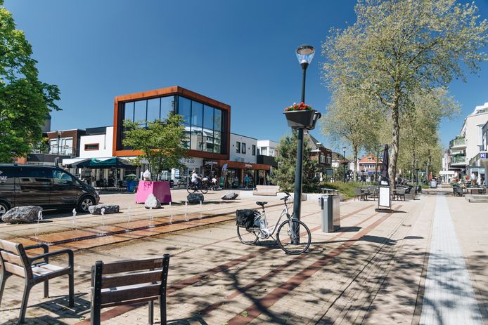 Het centrum van Nijverdal is de snelste stijger op het lijstje van adviesbureau Goudappel, waarin de aantrekkelijkheid van 39 centrumgebieden in Overijssel met elkaar wordt vergeleken.