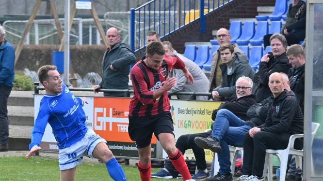 Trainer van Milsbeek zet zichzelf noodgedwongen als wisselspeler op het wedstrijdformulier