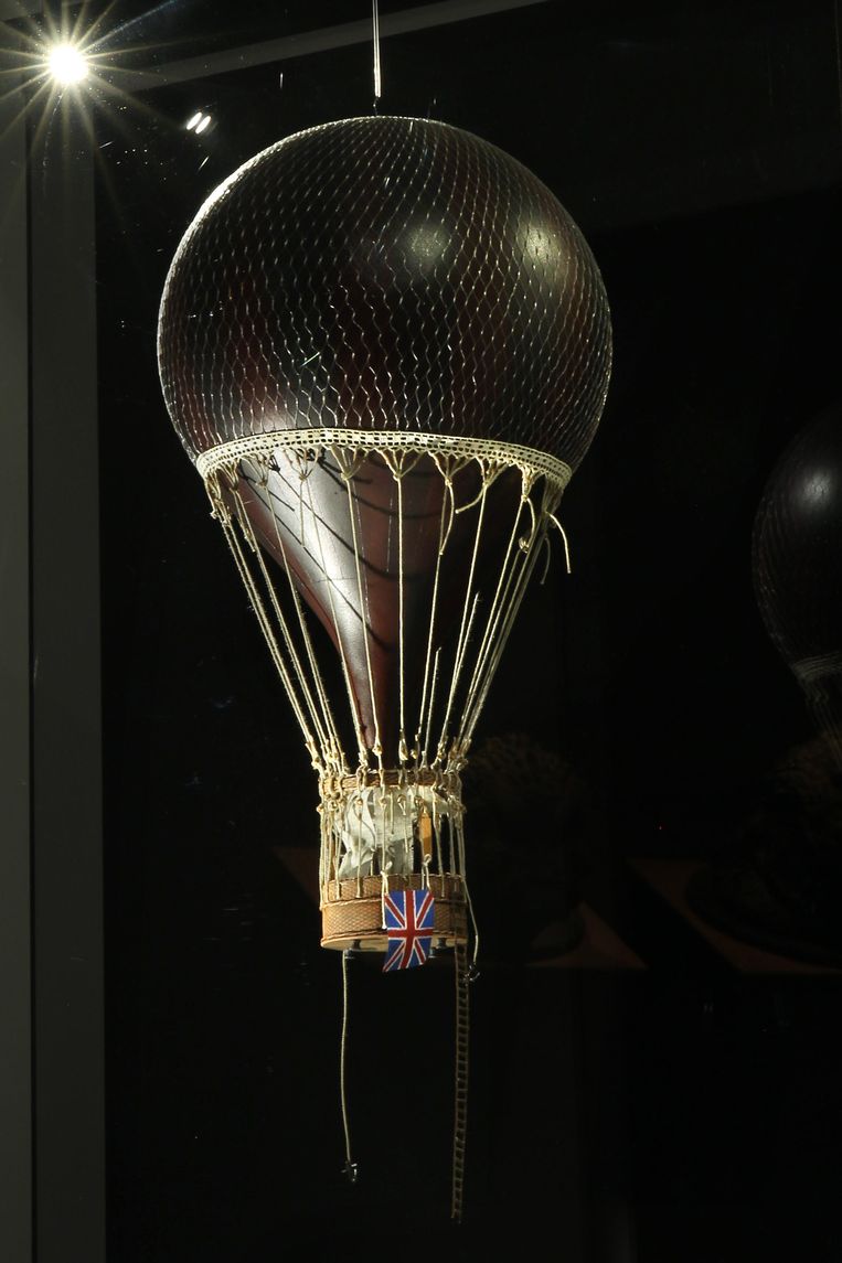 Luchtballon Victoria: een hommage aan Jules Verne. Beeld Sanne Donders