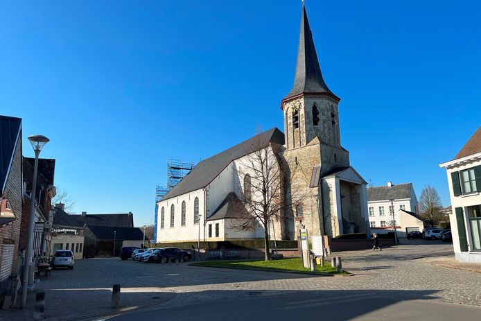 Sint-Niklaaskerk Aaigem.