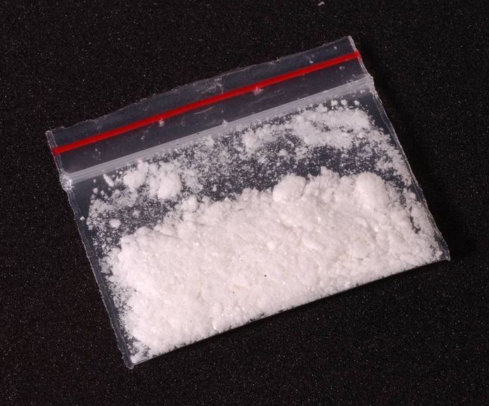25 kilogram cocaïne, 60 kilogram hasj en 10 kilogram heroïne,... De hoeveelheden verhandelde drugs vlogen rond de oren.