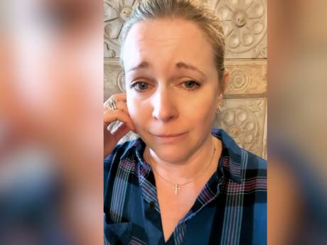 En larmes, l'actrice Melissa Joan Hart révèle avoir aidé des écoliers à échapper à la fusillade de Nashville 
