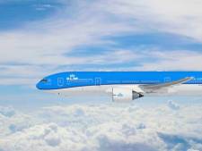 KLM-bemanning slaat agressieve passagier in de boeien, toestel naar Canada omgekeerd