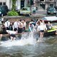 Meeste boetes voor Amsterdamse zwemmers en watersporters