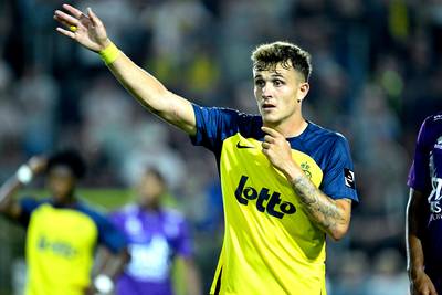 DERNIER JOUR DU MERCATO: le Standard s'offre deux attaquants, Dennis Praet revient en Belgique