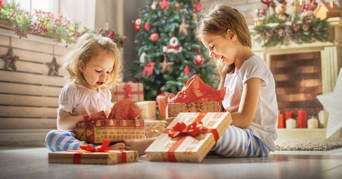 Hoeveel Cadeaus Geef Je Kinderen Psychologen Geven Antwoord Binnenland Ad Nl