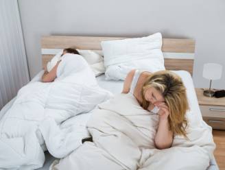 Probleemslaper Dominique (48) volgde online therapie tegen slapeloosheid: "Ik durfde eindelijk de heilige 8 uur slaap loslaten"