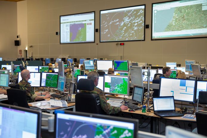 Het AOCS is het hart van de luchtmacht. Ook de landmacht gaat er nu een landelijk centrum onderbrengen.