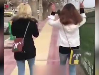 VIDEO. Iraanse vrouwen doen hoofddoek af om Internationale Vrouwendag te vieren
