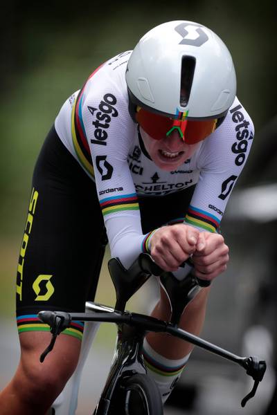 Annemiek van Vleuten: ‘Met superbenen kon ik hier het verschil niet maken’