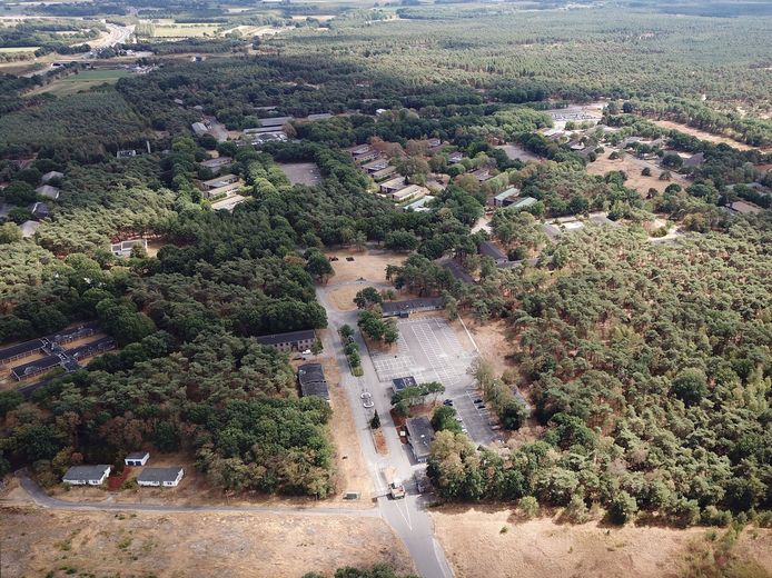 De Nassau-Dietzkazerne vanuit de lucht.