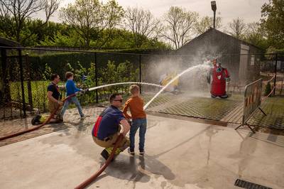 Stinkende rooklucht gaat niet meer mee naar huis in splinternieuwe kazerne Hank