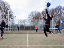 Overasseltse padelbanen zijn er misschien al vóór de zomer
