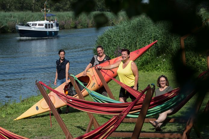De initiatiefneemsters van Toeristisch Traai. Vlnr: Susan Nash, Petra Kimmel, Kathleen van Gorp en Marlies Joosen.