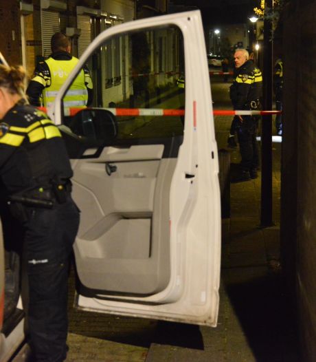 Man (58) gewond bij steekincident in woning Oudenbosch, verdachte (34) aangehouden