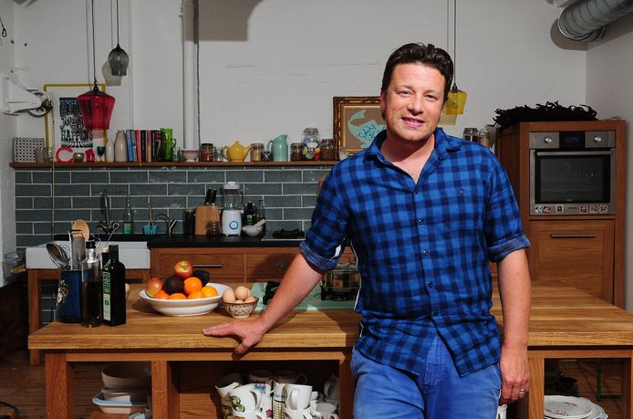 Jamie Oliver roept de woede van zijn ex-werknemers over zich uit.