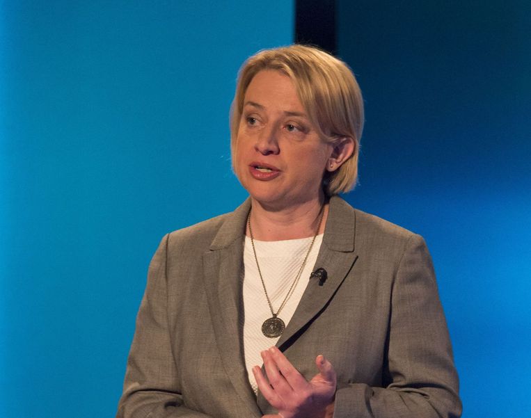 Natalie Bennett: Jockeys mogen hun paard niet meer met zweep slaan Beeld getty