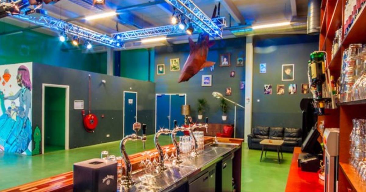 OM eist 180 uur taakstraf voor ‘totaal onnodige geweldsuitbarsting' in poppodium Fluor .