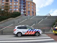 Storm in Zeeland: gewonde na val van Leeuwentrap Vlissingen, rondvliegende dakpannen in Middelburg