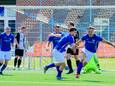 Blijdschap bij Eilermark na de openingstreffer. Door de 2-0 overwinning op MVV is de ploeg een stap dichter bij handhaving.