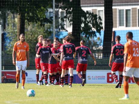 TEC verliest ook thuis van SteDoCo en degradeert na vier jaar naar derde divisie