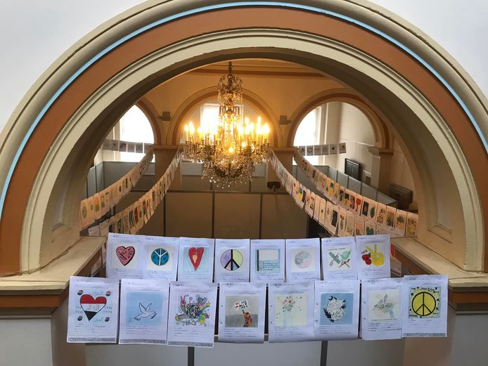 Pieces for Peace in oud gemeentehuis Wetteren hln.be