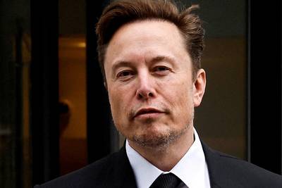 Elon Musk annonce avoir engagé une femme pour diriger Twitter
