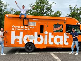 Habitat opent als eerste een mobiel immokantoor: “Om klanten op afstand sneller te kunnen bedienen”