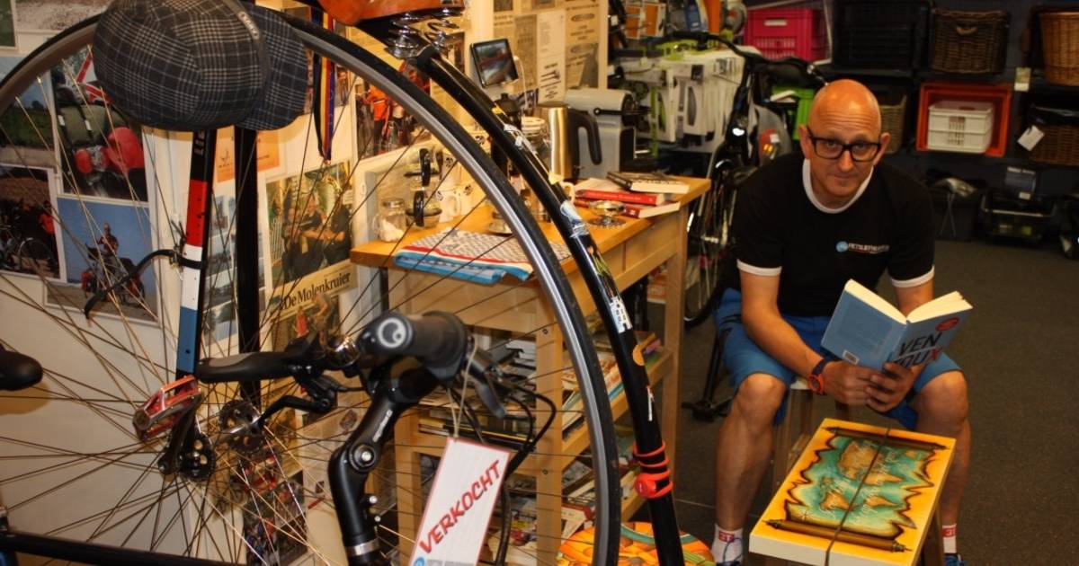 zwaard ongerustheid vat Een fietsenwinkel met een minibieb vol boeken over fietsen | Utrecht | AD.nl