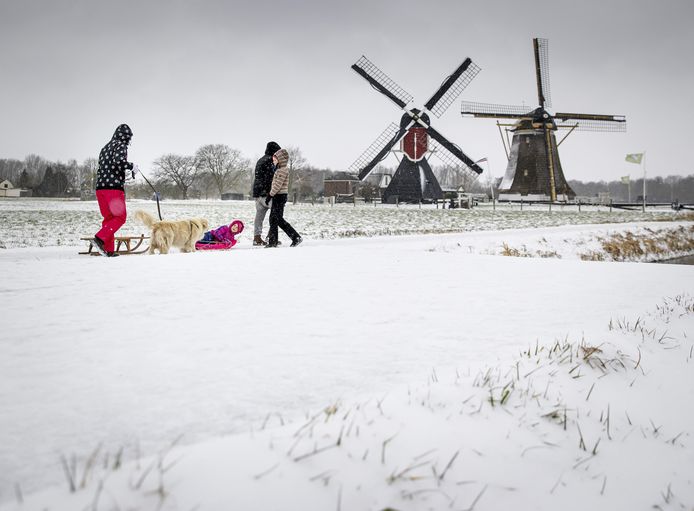 Code rouge aux Pays-Bas: jusqu'à 40 cm de neige attendus