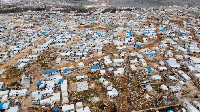 Kamp voor gevluchte Syriërs in Deir Hassan nabij Turkije.