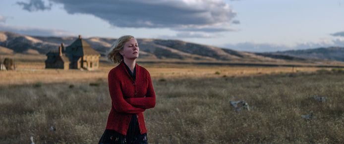 Kirsten Dunst in de film 'The Power of the Dog'.