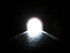 Lumière au bout du tunnel, impression de flotter: une étude éclaire les sensations ressenties juste avant de mourir