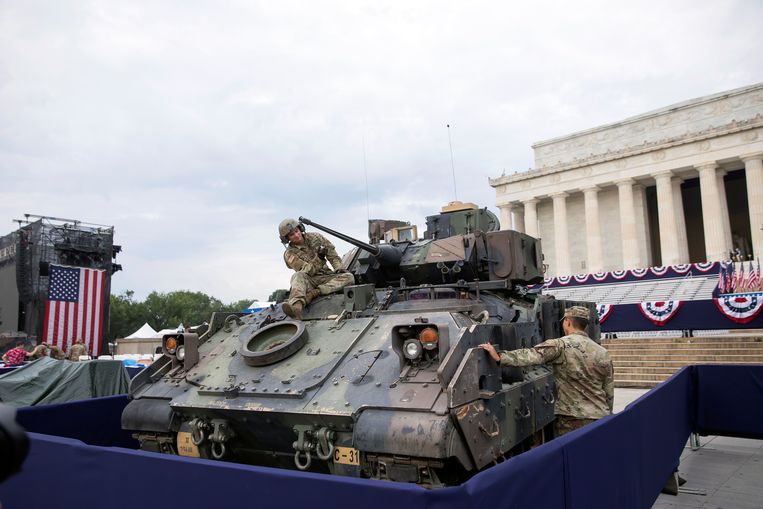 An American Bradley Fighting Vehicle during an Independence Day display on July 4, 2019 in Washington DC.  Image EPA