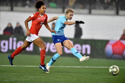 Doelpuntenmachine Miedema hoopt op volksverhuizing naar Frankrijk