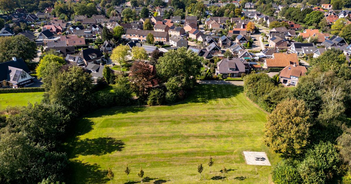 Hoe een speelveldje Weerselo verdeelt: naam dorpsraad ‘te grabbel gegooid’, buurt ‘verbaasd’