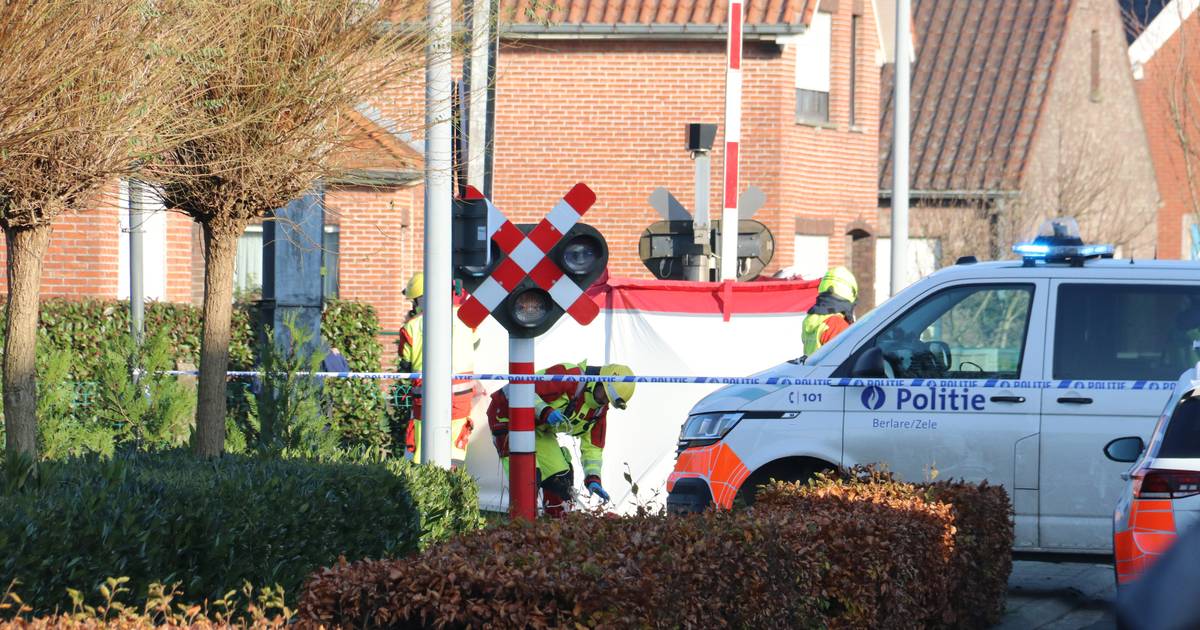 Cyclist dies after collision with train: man wanted to quickly cross tracks