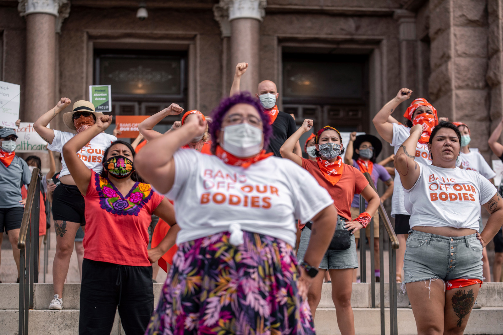 Tegenstanders van de nieuwe wet in Texas demonstreren voor het regeringsgebouw in de hoofdstad Austin. Beeld Getty Images