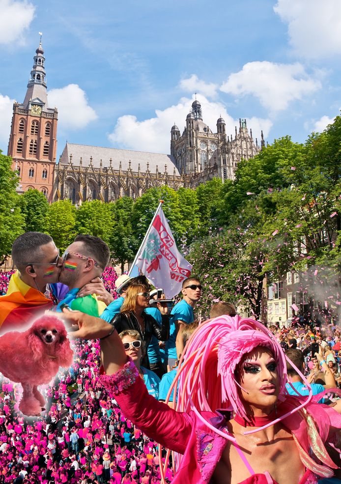 Roze Zaterdag Regenboogbotenparade over Singel, podium op de Parade