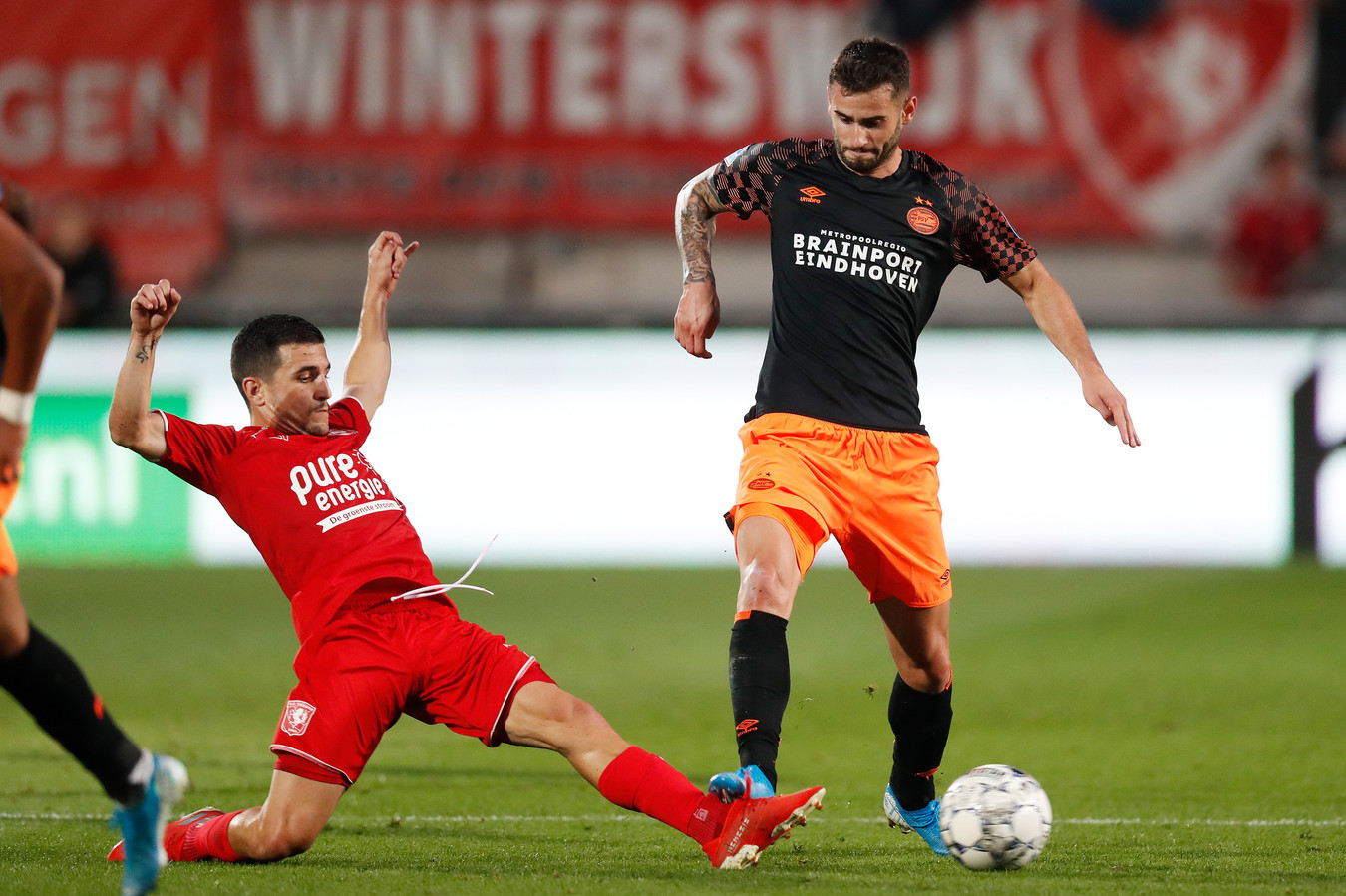Het  vertrek van José Matos hakt erin bij FC Twente.