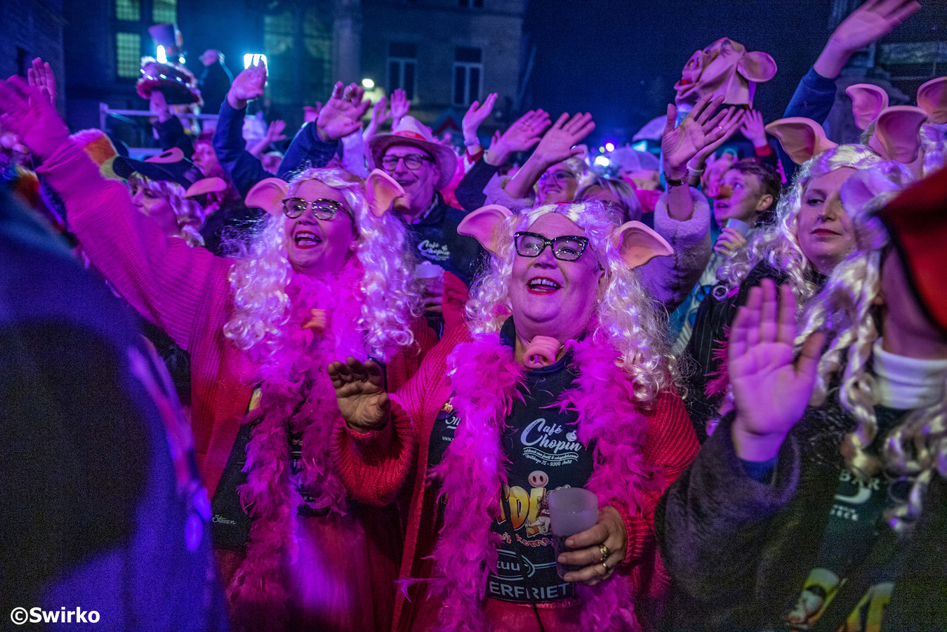 van-blik-achter-de-schermen-tot-meet-greet-met-de-prins-aalst