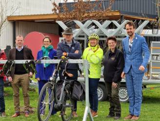 Laarne investeert in mobiele fietsstallingen