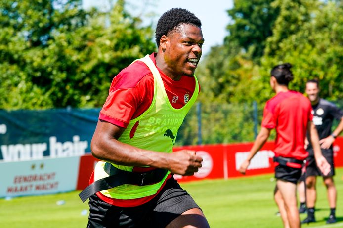 Denzel Dumfries na oefenzege PSV: nieuwe intenties waren ...