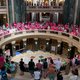 Conservatieven in het Amerikaanse Hof grijpen hun kans met afschaffing wapenverbod; abortus en klimaatbeleid zijn het volgende doelwit