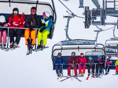 Smeltende sneeuw vervelend nieuws voor Nederlandse wintersporters: ‘Blijven hoop houden’