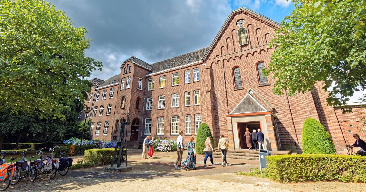 De klokken van de Sint Joseph kerk zwijgen voortaan in Biezenmortel