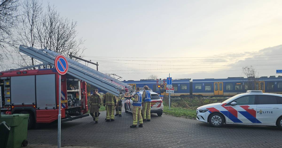 Geen treinen tussen Meppel en Steenwijk door aanrijding.